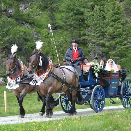 Roseg-gletscher Hotel