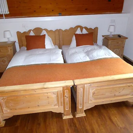 Roseg-gletscher Hotel