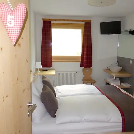 Hotel Roseg-gletscher 3*