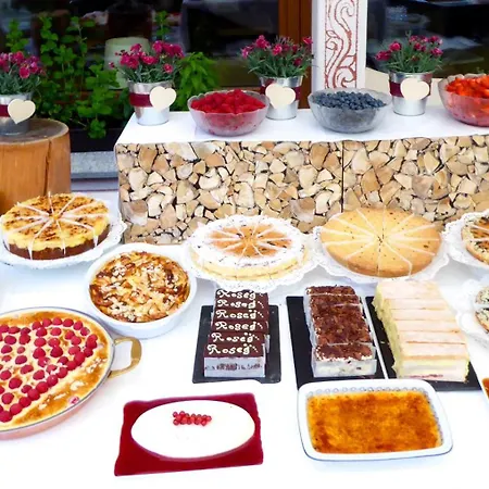 Roseg-gletscher Szálloda